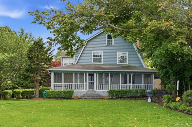 7 Thompson Street, Shoreham, NY 11786