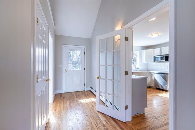 270 Cross St. SF, Winchester, MA 01890