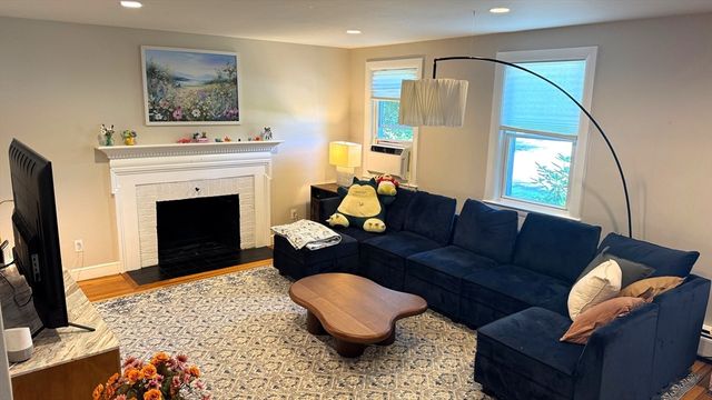 270 Cross St. SF, Winchester, MA 01890