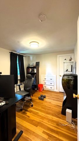 270 Cross St. SF, Winchester, MA 01890