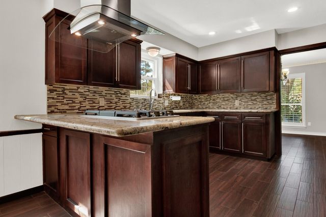 5315 Lawn Arbor Drive, Houston, TX 77066