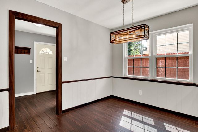 5315 Lawn Arbor Drive, Houston, TX 77066