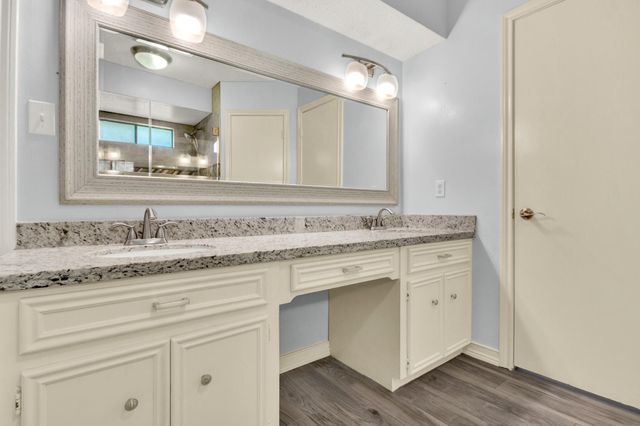 5315 Lawn Arbor Drive, Houston, TX 77066