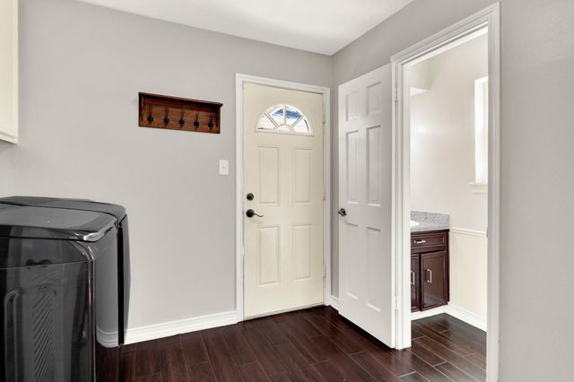 5315 Lawn Arbor Drive, Houston, TX 77066