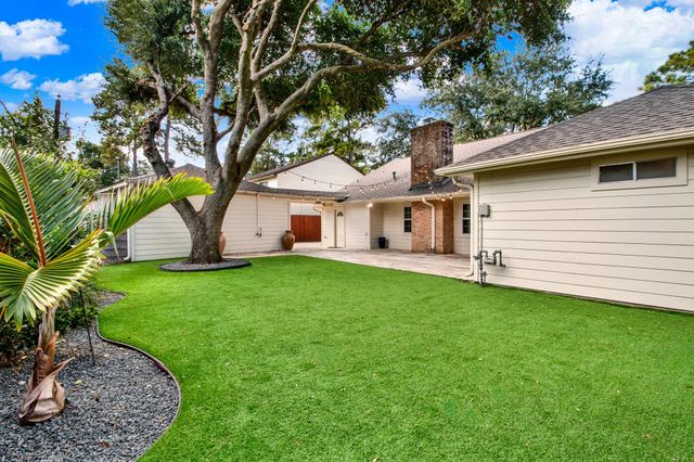 5315 Lawn Arbor Drive, Houston, TX 77066