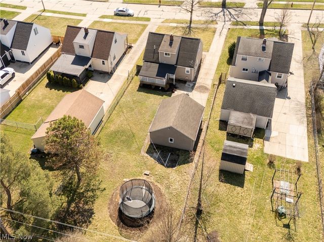 15401 Walvern Boulevard Boulevard, Maple Heights, OH 44137