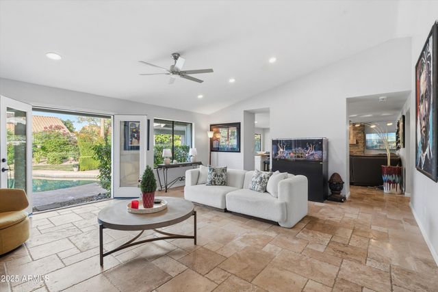 5518 E Waltann Lane, Scottsdale, AZ 85254