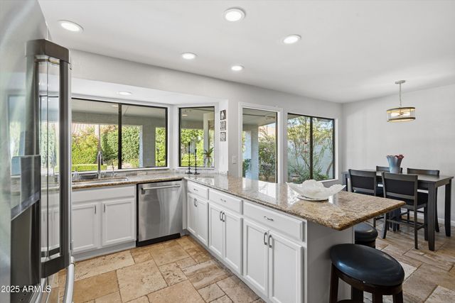 5518 E Waltann Lane, Scottsdale, AZ 85254