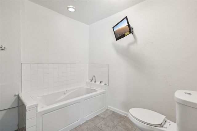 2804 Ridgewood Drive, Hurst, TX 76054