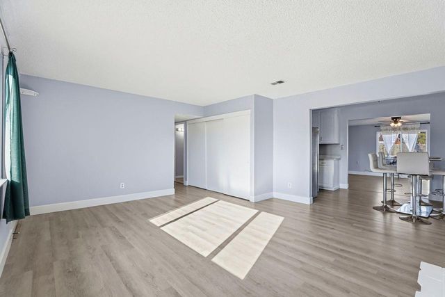 2681 Meadowvale Ave, Sacramento, CA 95822