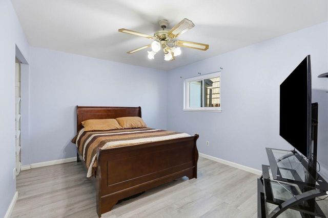 2681 Meadowvale Ave, Sacramento, CA 95822