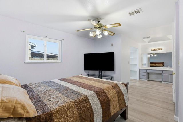 2681 Meadowvale Ave, Sacramento, CA 95822