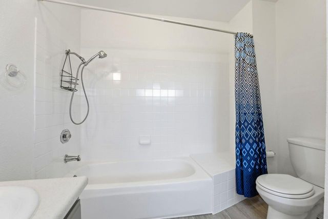 2681 Meadowvale Ave, Sacramento, CA 95822