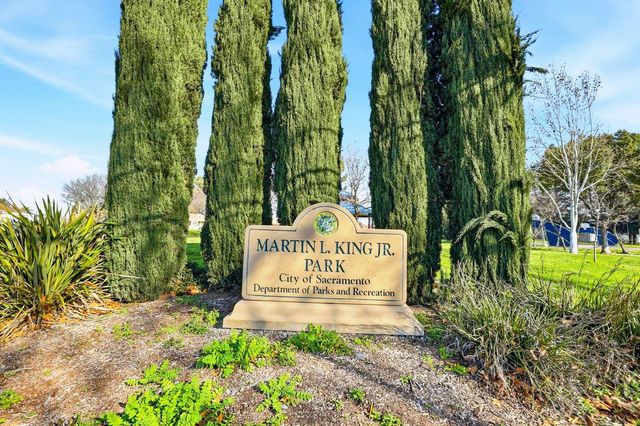 2681 Meadowvale Ave, Sacramento, CA 95822