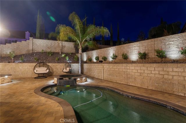 7683 Sewell Court, Highland, CA 92346