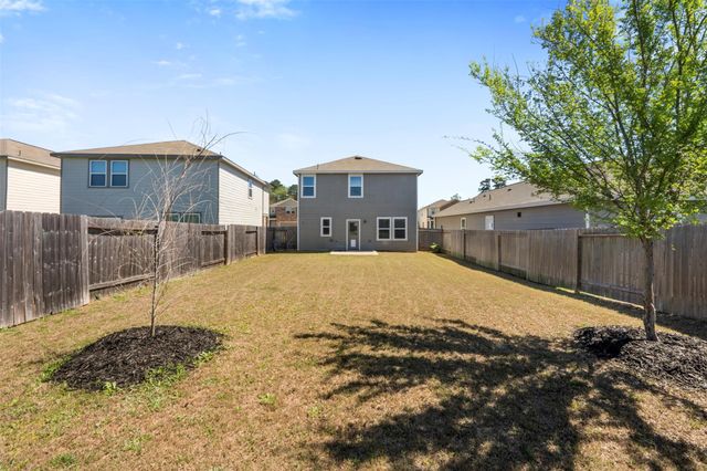 674 Amesbury Road, Montgomery, TX 77316