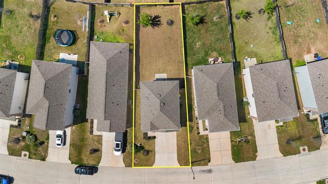 674 Amesbury Road, Montgomery, TX 77316