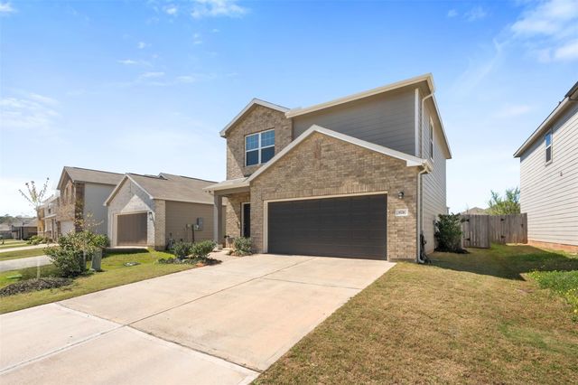 674 Amesbury Road, Montgomery, TX 77316