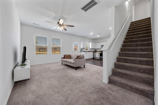 674 Amesbury Road, Montgomery, TX 77316