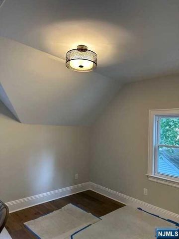 12 N Island Avenue, Ramsey, NJ 07446