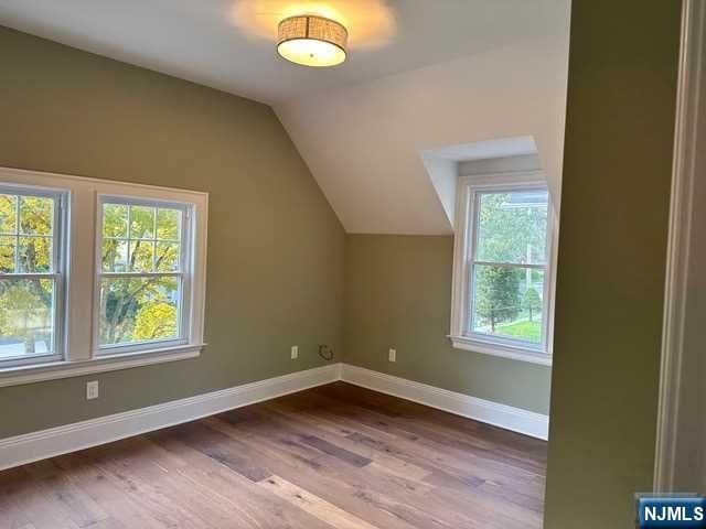 12 N Island Avenue, Ramsey, NJ 07446