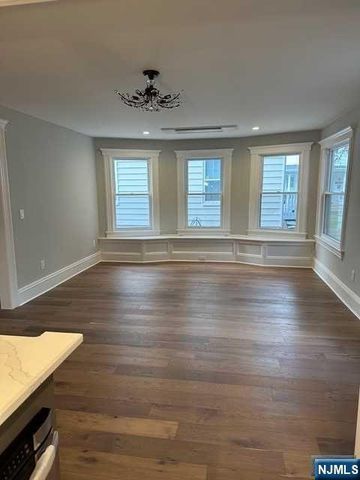 12 N Island Avenue, Ramsey, NJ 07446