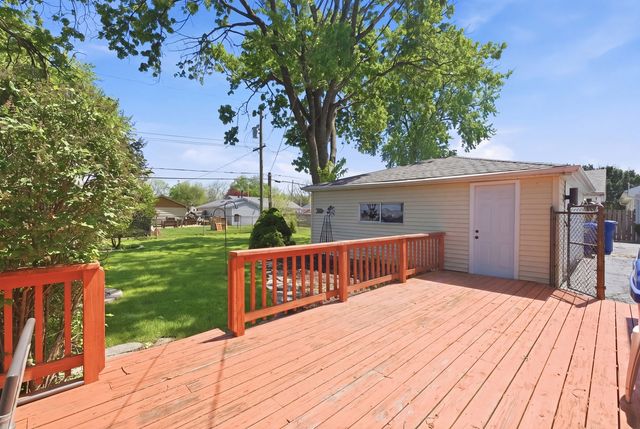 11649 S Nagle Avenue, Worth, IL 60482