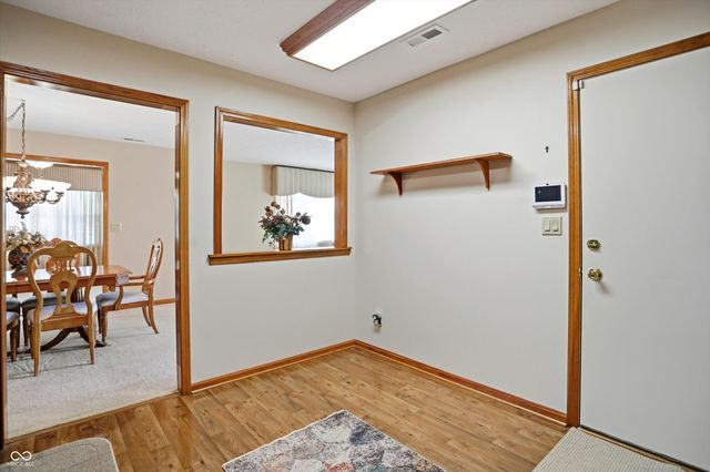 5535 Gateridge Lane, Indianapolis, IN 46237