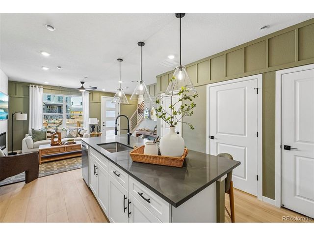 8651 King St, Westminster, CO 80031
