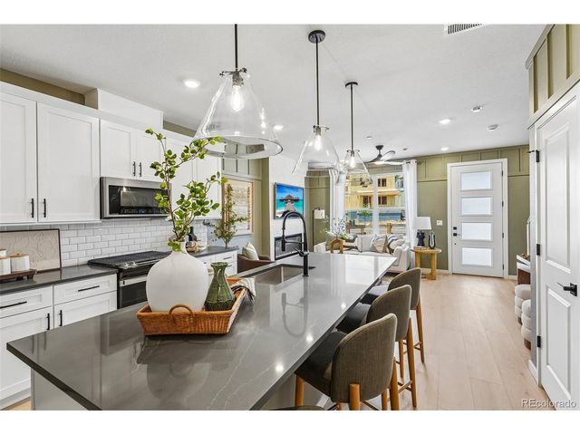 8651 King St, Westminster, CO 80031