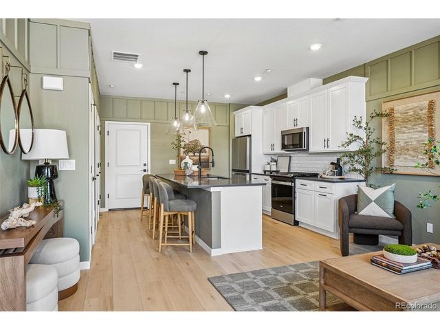 8651 King St, Westminster, CO 80031