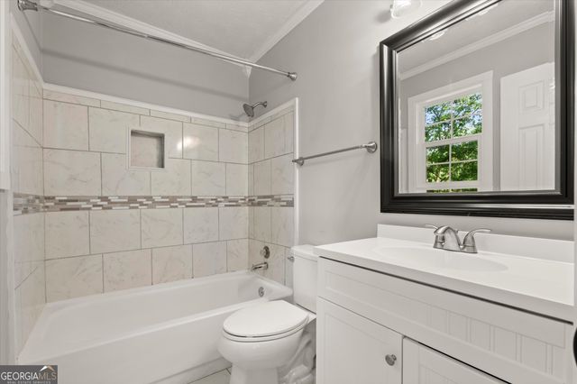 3613 Vinyard Way, Lawrenceville, GA 30044