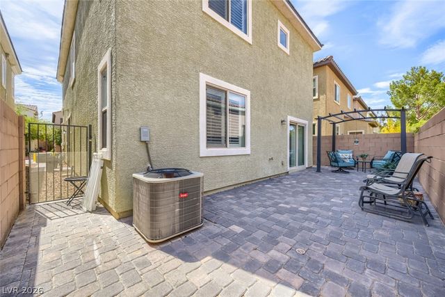 5188 Fiery Sky Ridge Street, Las Vegas, NV 89148