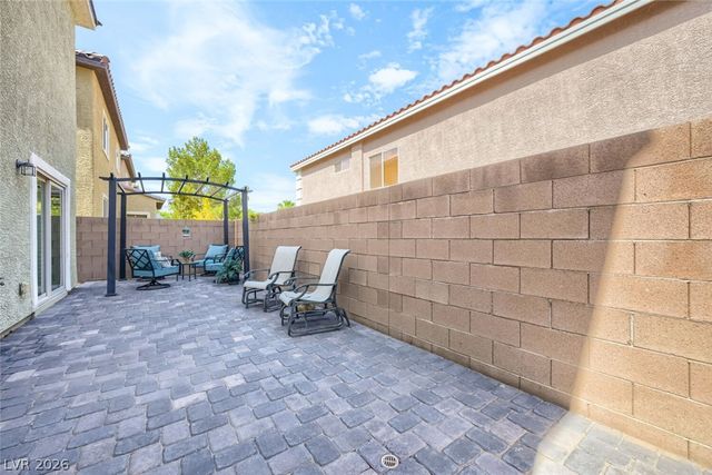 5188 Fiery Sky Ridge Street, Las Vegas, NV 89148