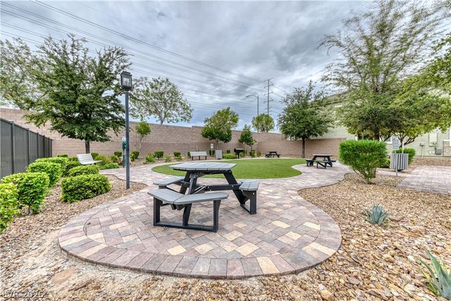 5188 Fiery Sky Ridge Street, Las Vegas, NV 89148