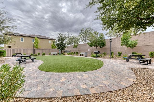 5188 Fiery Sky Ridge Street, Las Vegas, NV 89148