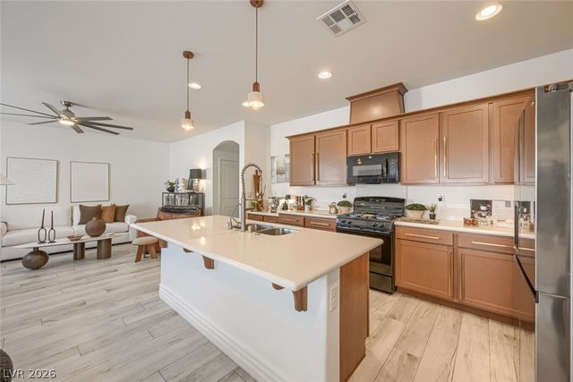 5188 Fiery Sky Ridge Street, Las Vegas, NV 89148