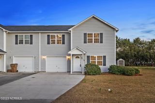 252 Smallwood Road, Hubert, NC 28539
