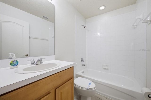 233 CAPE HARBOUR LOOP 107, Bradenton, FL 34212