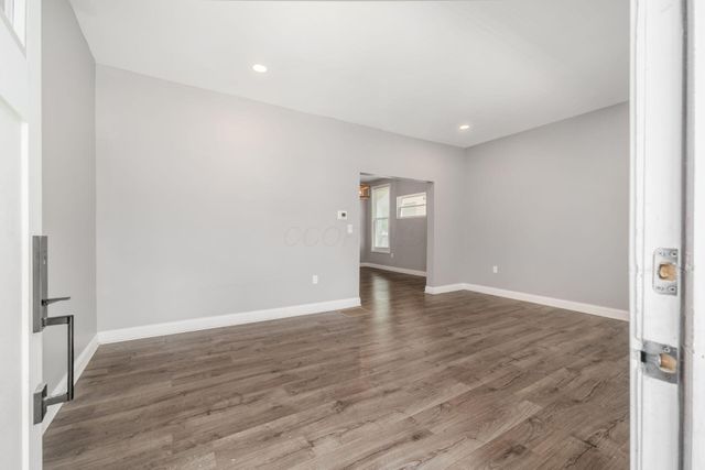 210 S Terrace Avenue, Columbus, OH 43204