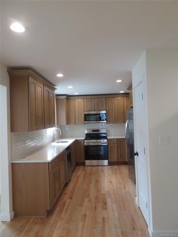 271 Washington Avenue, Patchogue, NY 11772