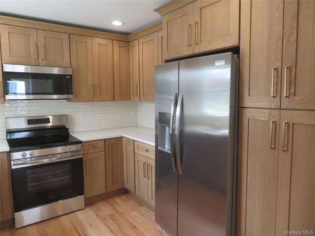 271 Washington Avenue, Patchogue, NY 11772