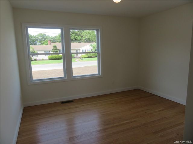 271 Washington Avenue, Patchogue, NY 11772