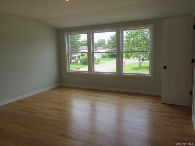 271 Washington Avenue, Patchogue, NY 11772