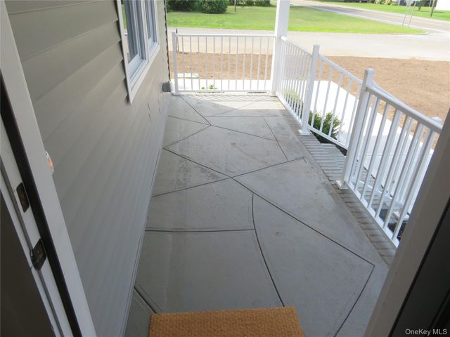 271 Washington Avenue, Patchogue, NY 11772