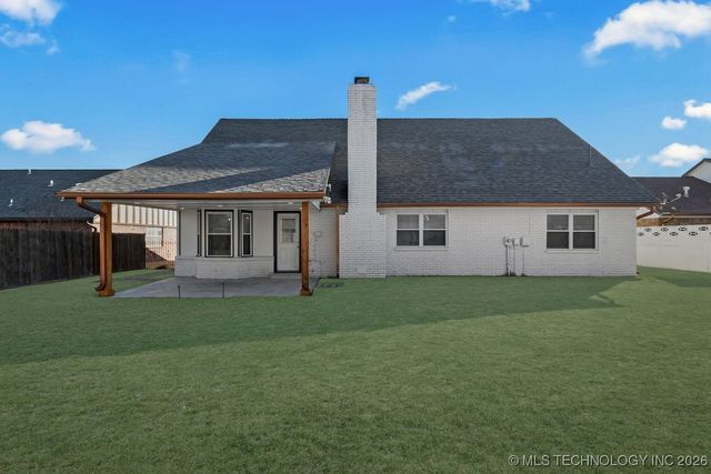 3856 S 99th East Avenue, Tulsa, OK 74146