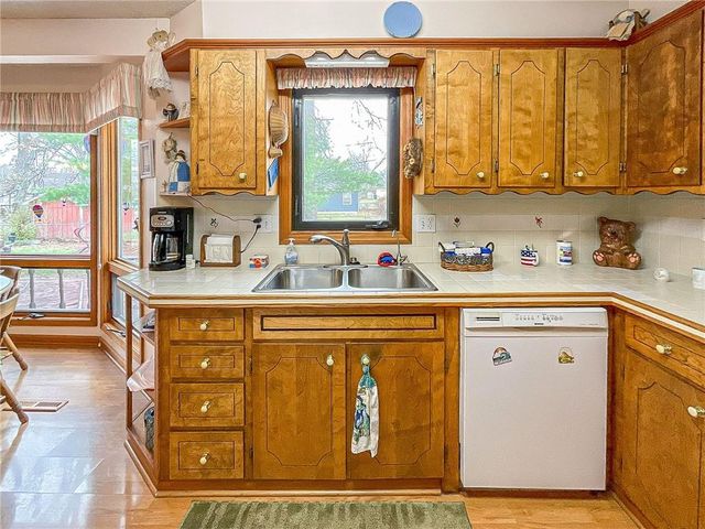 2614 Plaza Avenue, Sedalia, MO 65301