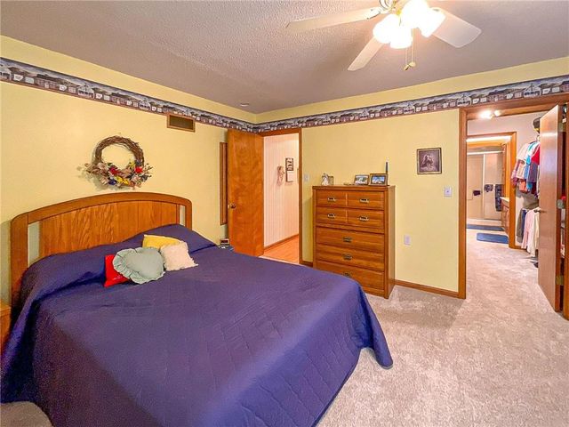 2614 Plaza Avenue, Sedalia, MO 65301