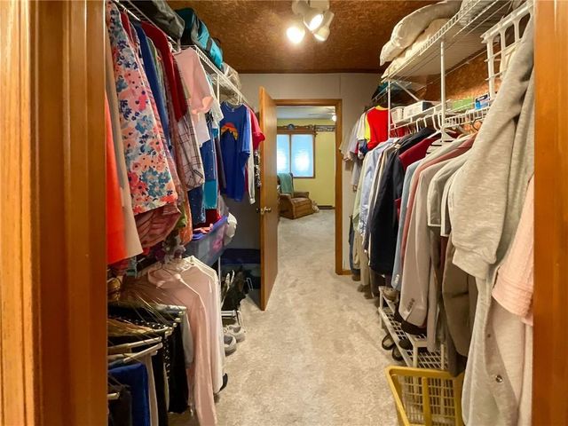 2614 Plaza Avenue, Sedalia, MO 65301