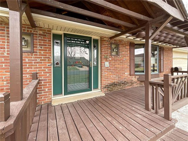 2614 Plaza Avenue, Sedalia, MO 65301